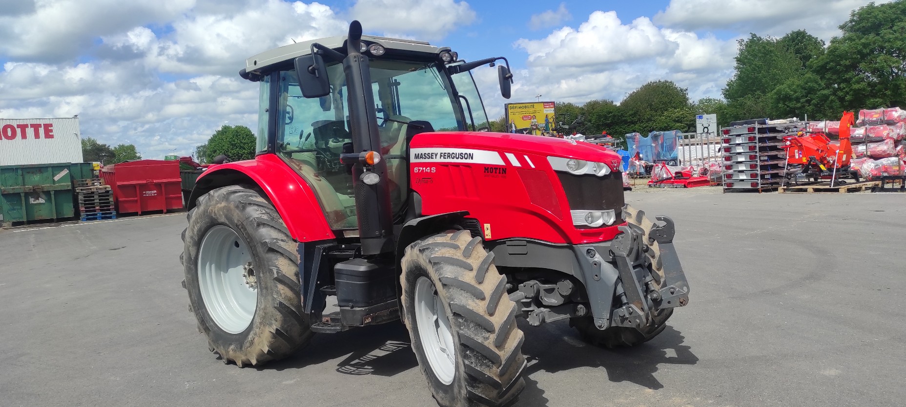 Massey Fergusson 6714 S
