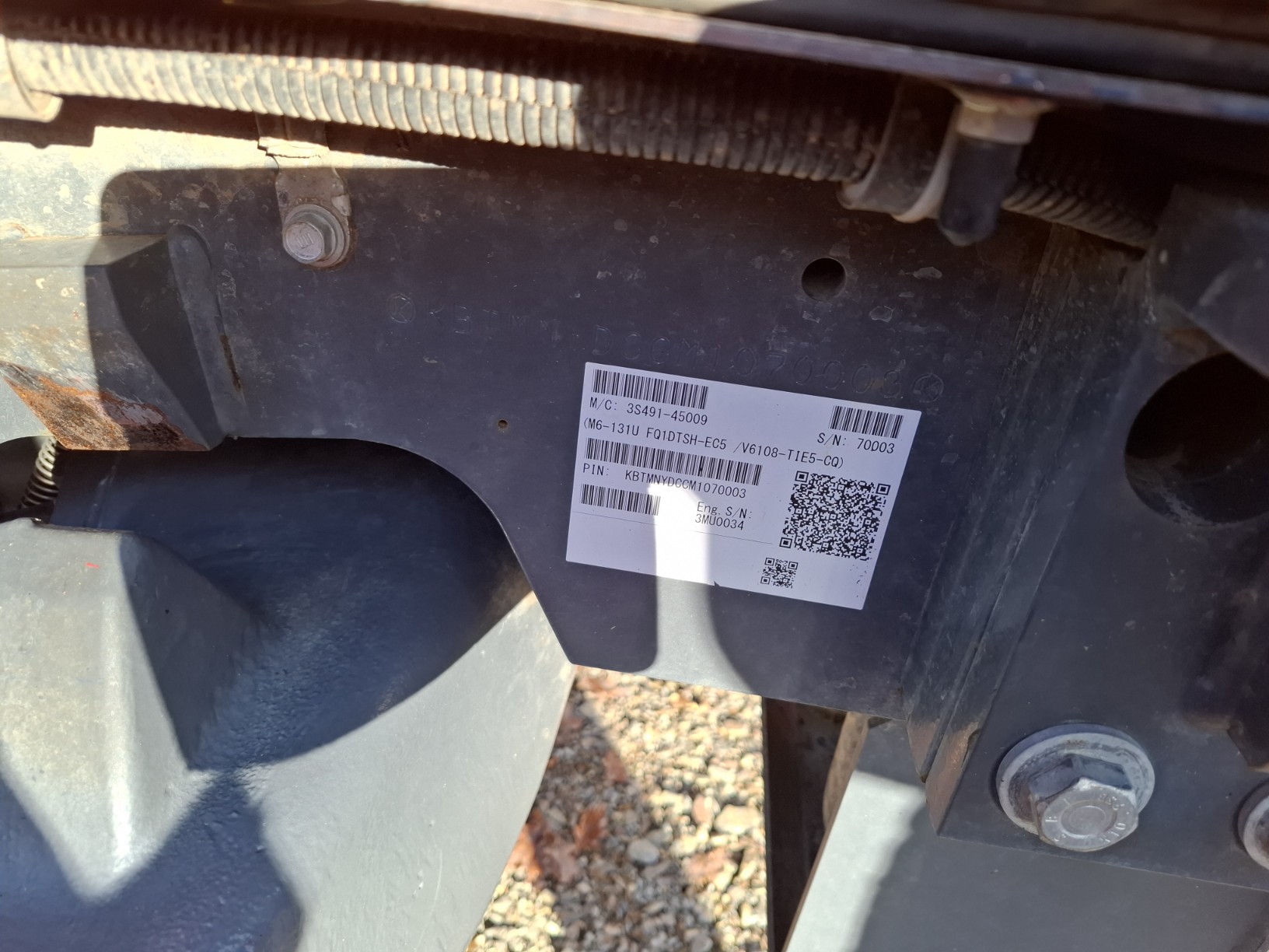 Kubota M 6131 U – Image 7