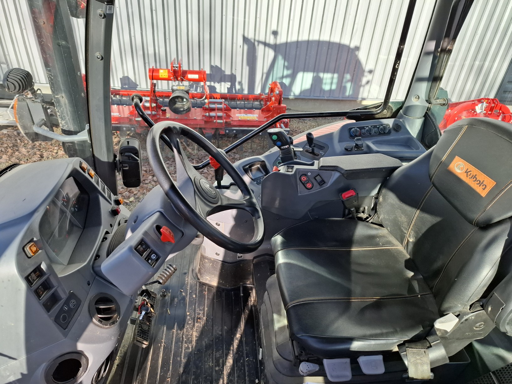 Kubota M 6131 U – Image 3