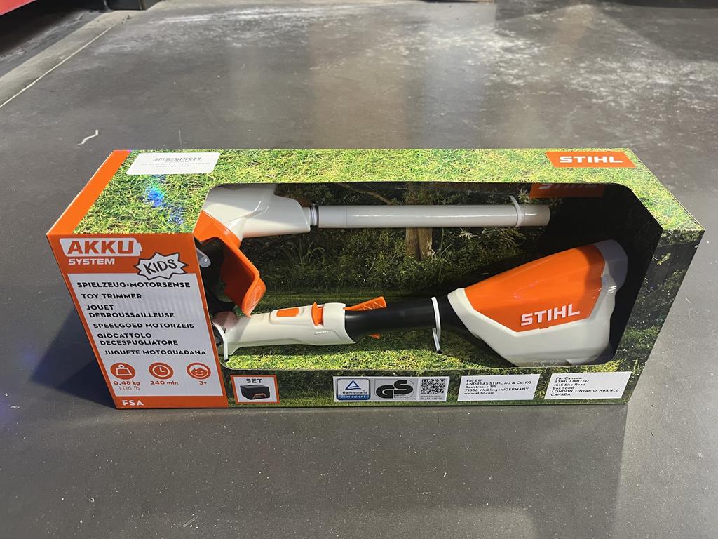 STIHL jouet débrousailleuse