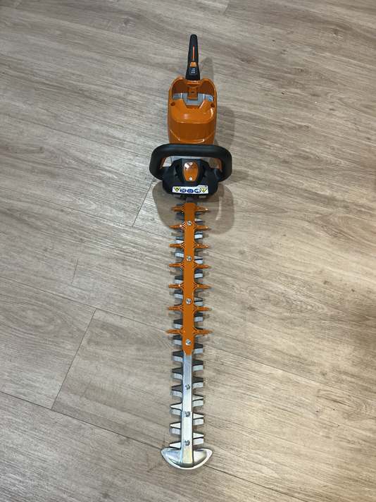 STIHL HSA 140R NU – Image 3
