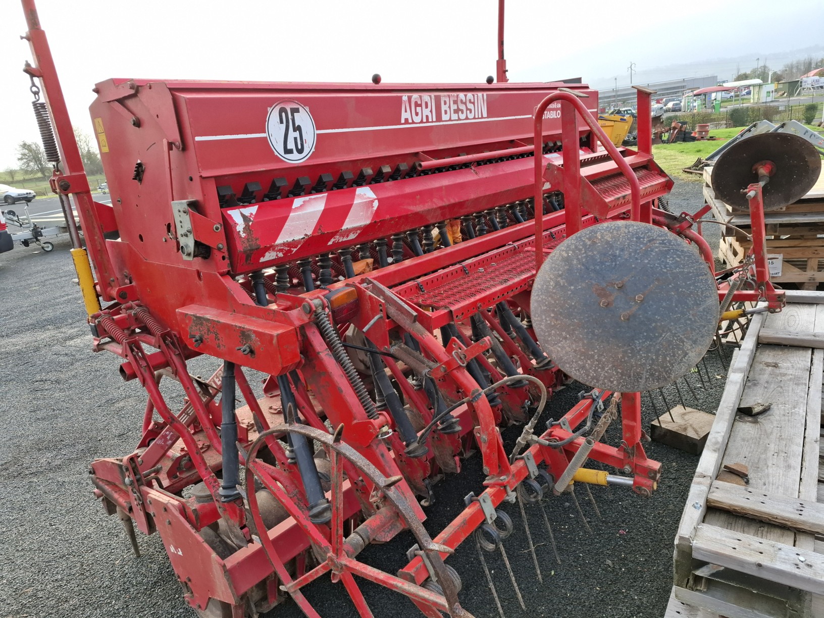 Lely combiné herse semoir – Image 4