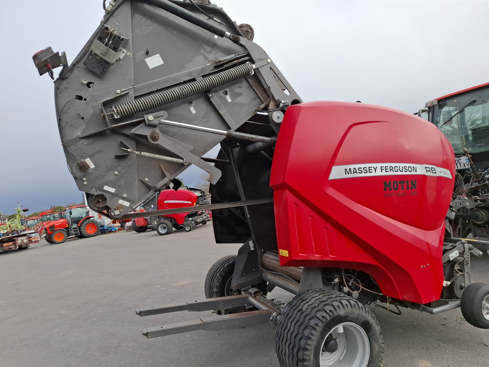 Massey Fergusson RB 4160 V - filet – Image 5