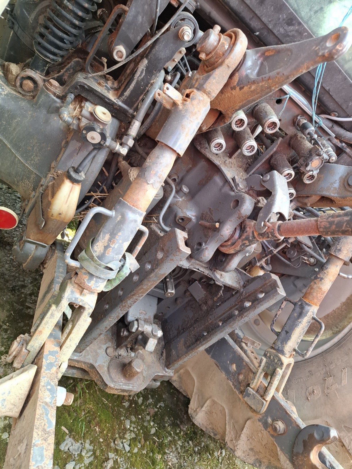 Valtra T153 – Image 13