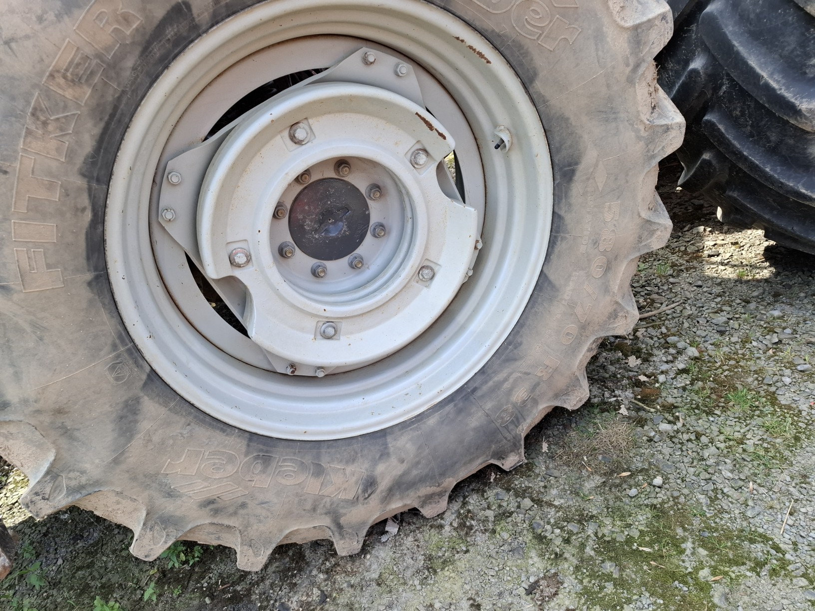 Valtra T153 – Image 9